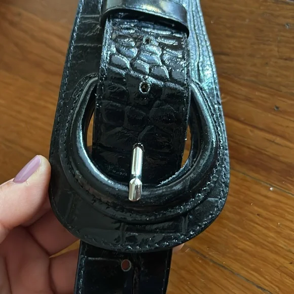 Anne Fontaine Maldivia black croc embossed belt - Picture 10 of 10